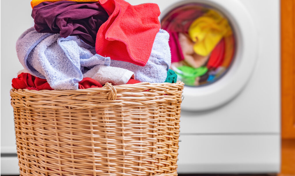 This image has an empty alt attribute; its file name is 3-sanytol-laundry-1024x612.jpg